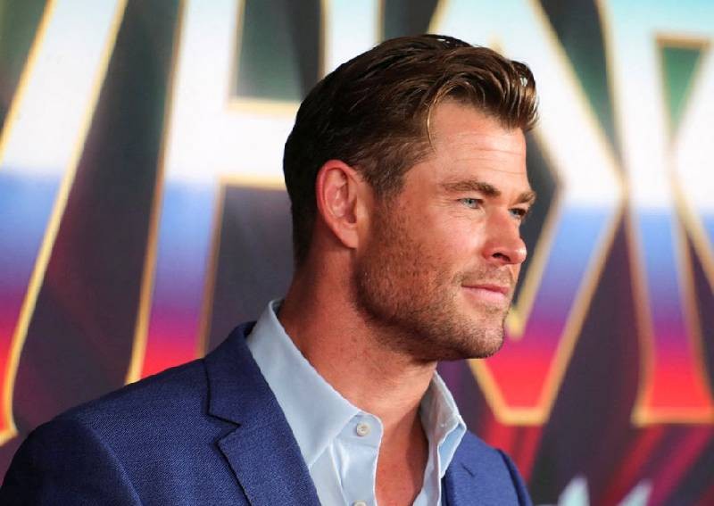 Chris Hemsworth DNA test shows higher dementia risk but it's not a prognosis