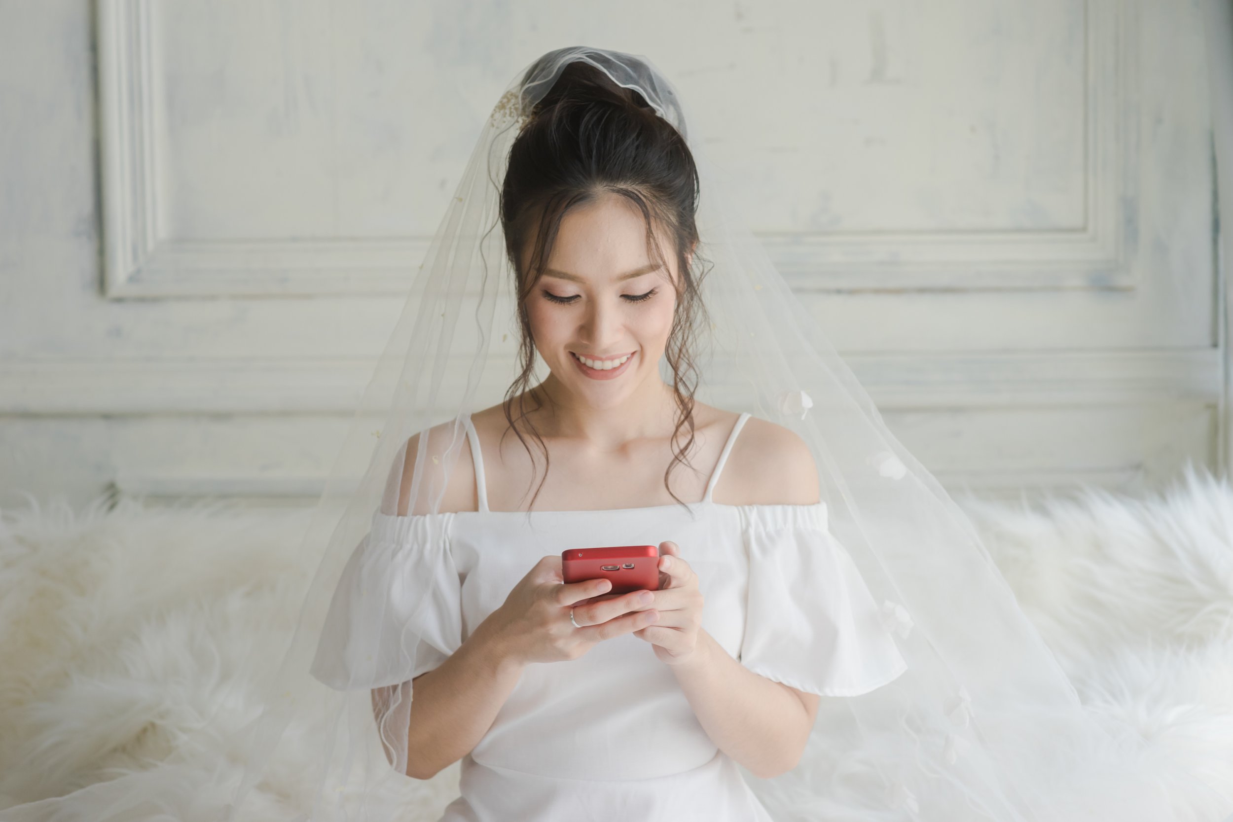 Send this sexy wedding morning text to your bride for a stress-free day