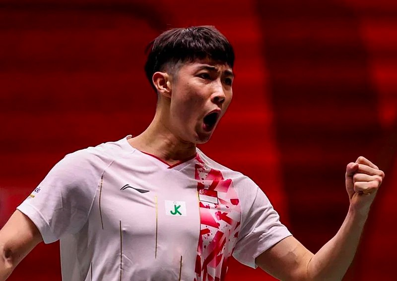 Loh Kean Yew knocked out of badminton's World Tour Finals after becoming first Singaporean man to qualify