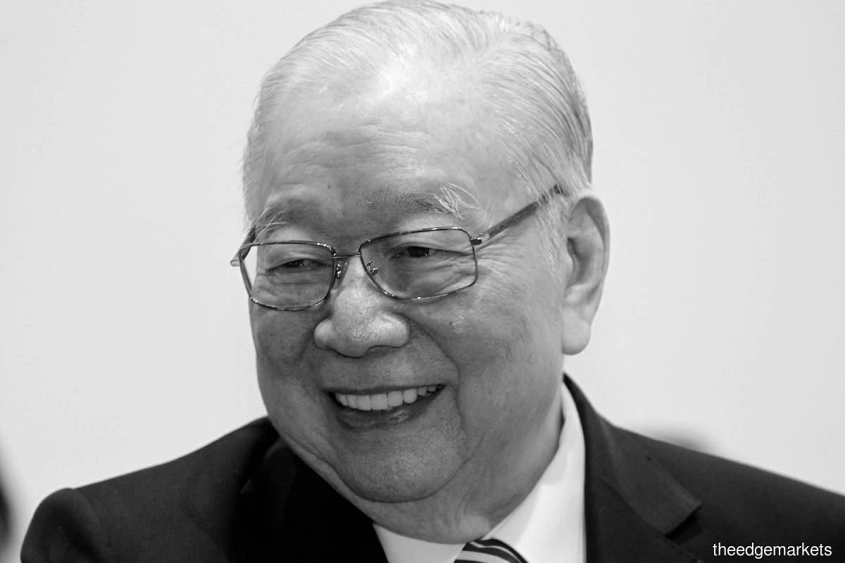 Public Bank founder Teh Hong Piow passes away, aged 92