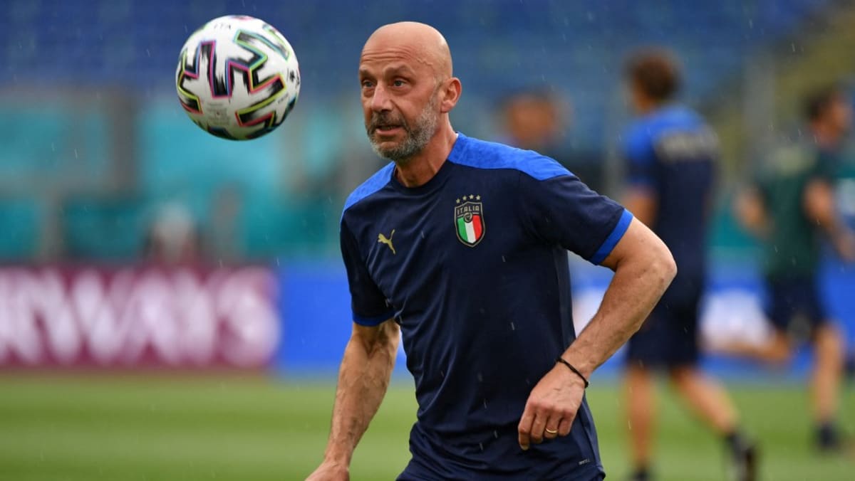 Former Star Italy Football Striker Gianluca Vialli Dies Aged 58 Nestia