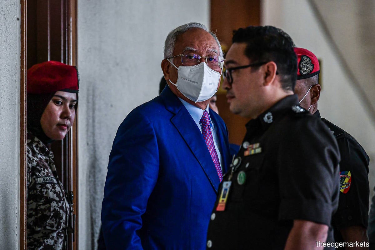 Two scheduled dates for Najib's SRC review vacated, new dates pending