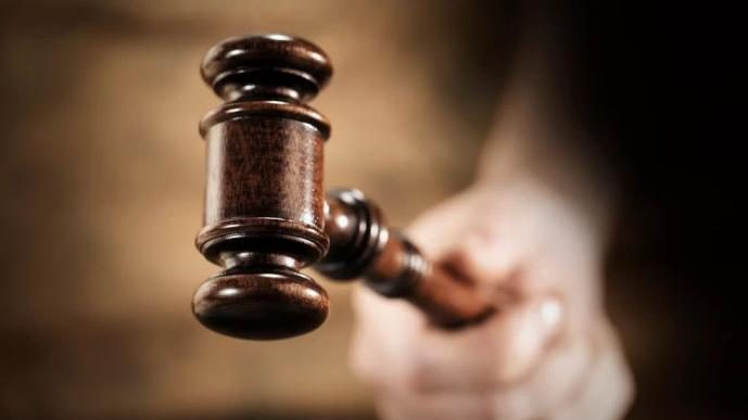 私刻公章出租小区车位，绍兴一物业经理骗取百万余元获刑
