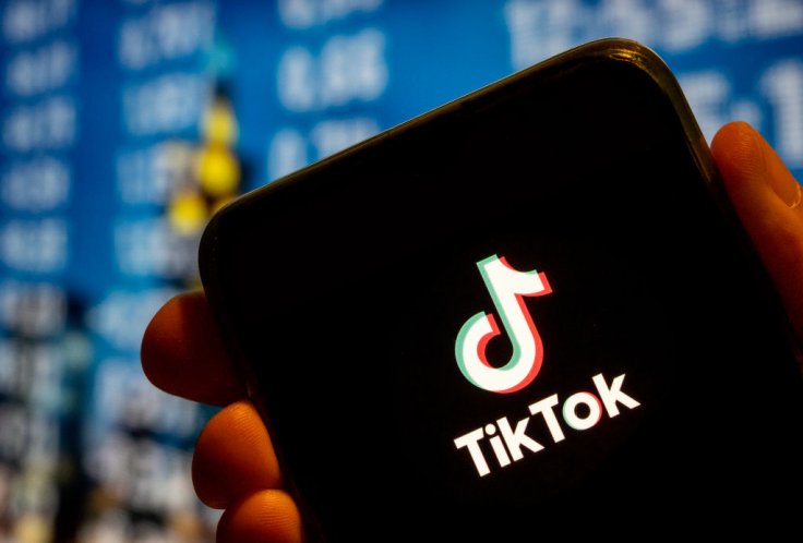 NY Father Kills 14-Year-Old Daughter in Pakistan Over Her 'Objectionable' TikTok Videos Because She Brought Shame to the Family