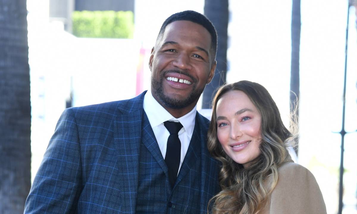 Michael Strahan shares kiss with girlfriend Kayla Quick during rare appearance - all we know about the couple