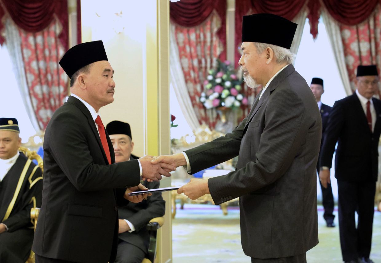 Three new Sabah assistant ministers sworn in