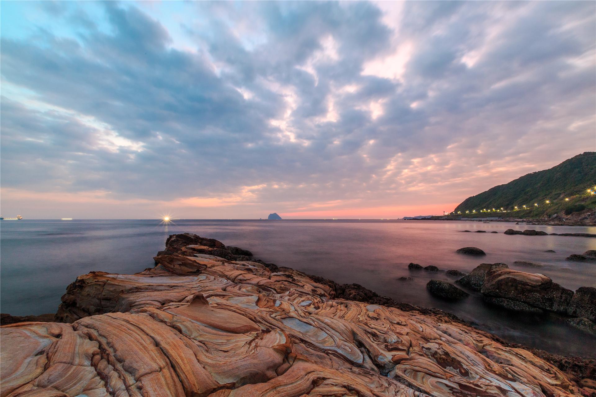 一座没有山的地级市，却风景如画。GDP超过了海南省，却很低调