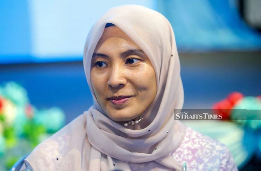 Nurul Izzah no longer PM's senior economic and financial advisor
