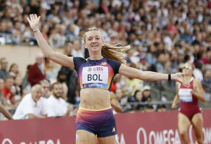 Athletics-Bol breaks long-standing world indoor 400m record