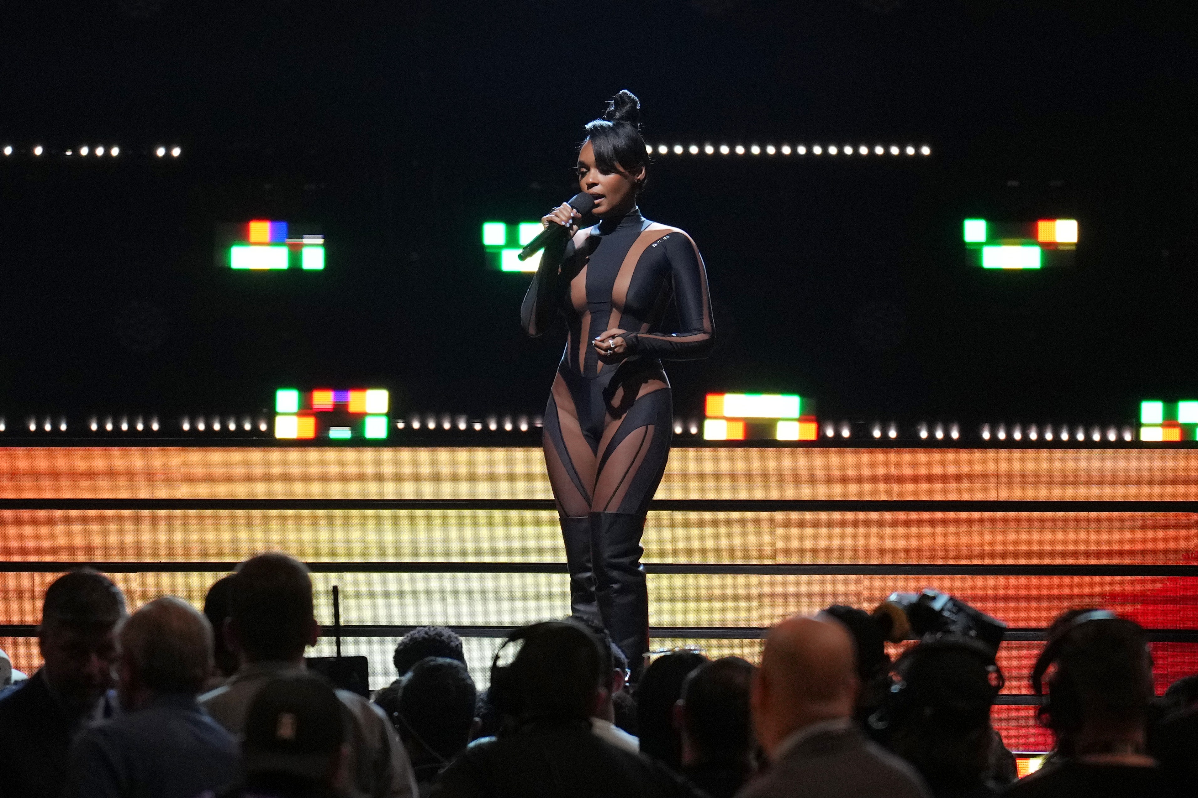 Janelle Monae's Towering Topknot and Side Bang Are the Real Stars of the NBA All-Star Game