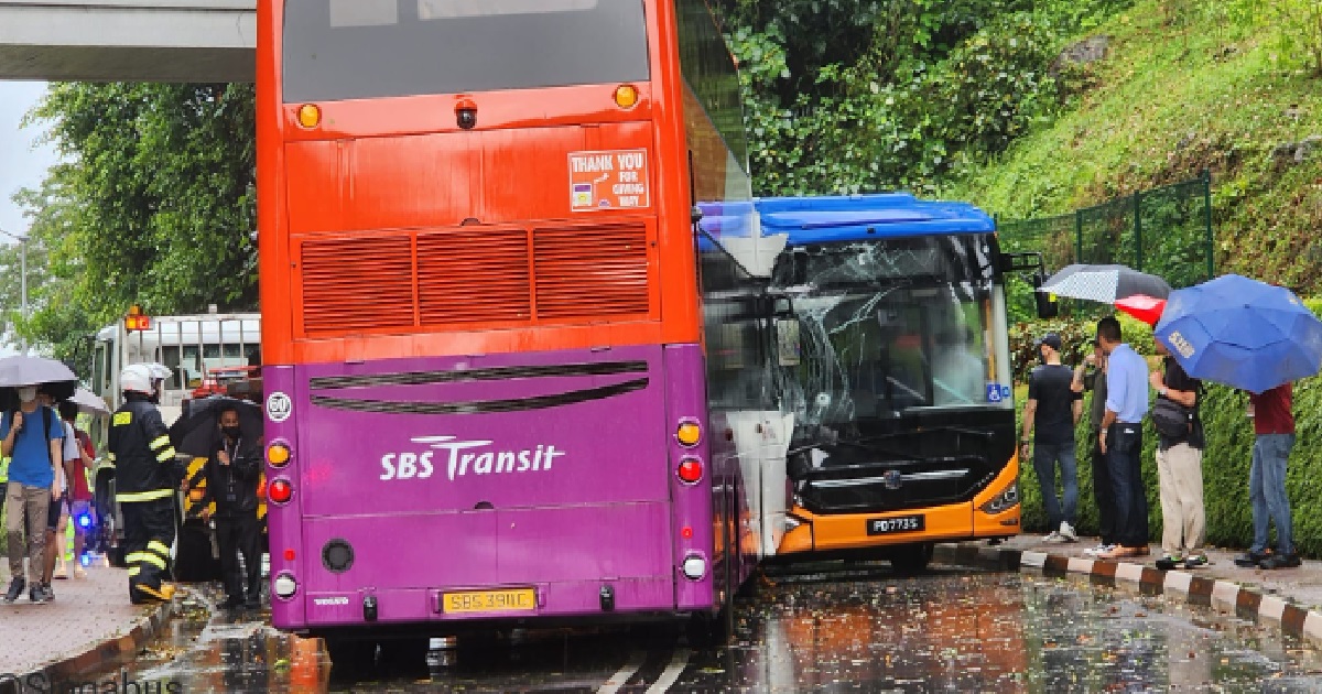 SBS & NUS buses crashed into each other head-on @ NUS campus, 3 people sent to hospital