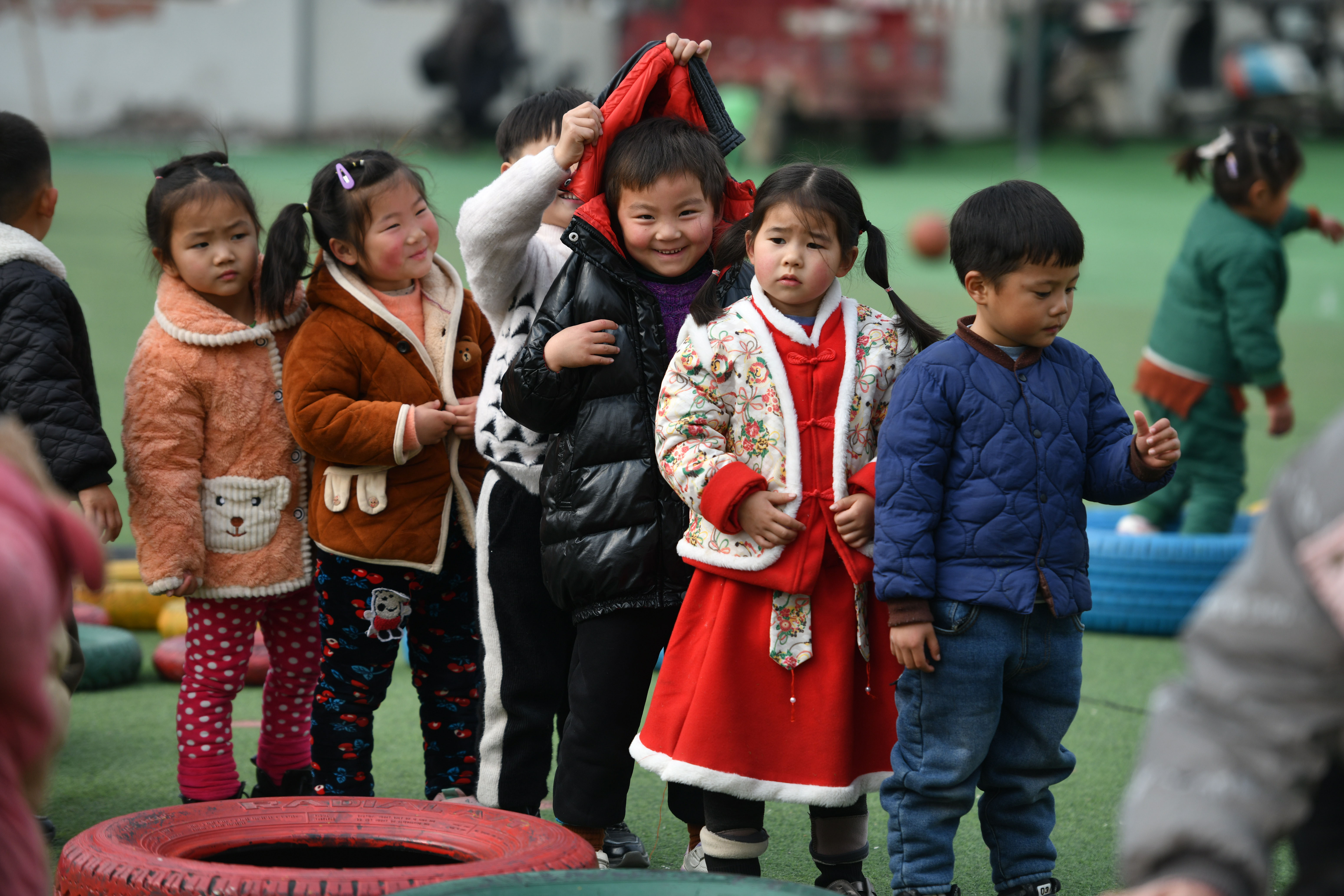 Insufficient preschool education in China needs reform
