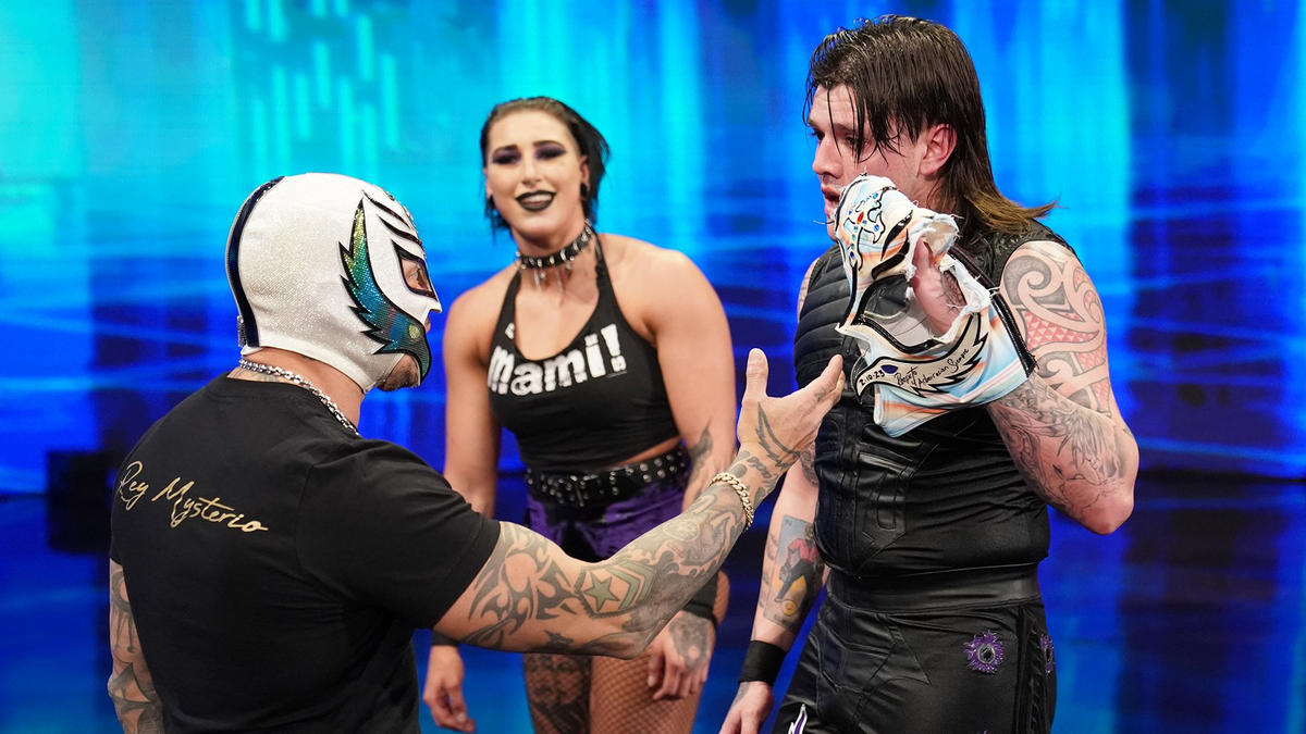 WWE star Dominik Mysterio rips Rey’s mask and attacks legendary dad in emotional scenes