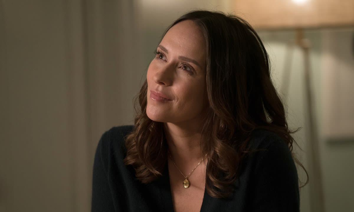 Jennifer Love Hewitt's real-life husband played her abusive ex in 9-1-1 - and fans are freaking out