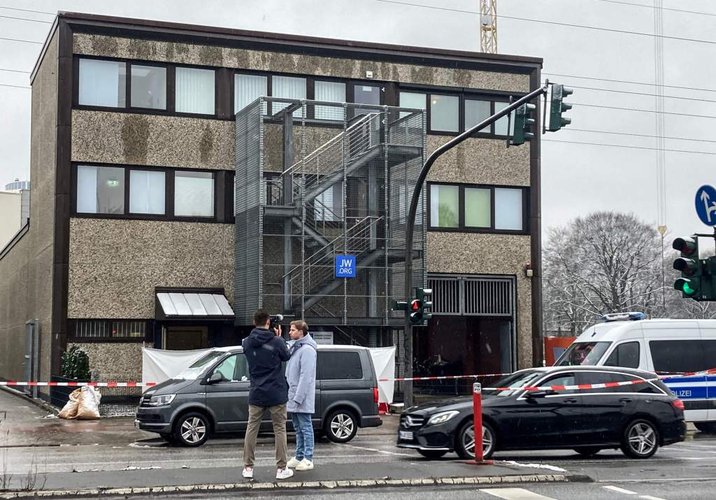 Video shows moment 7 shot dead at German Jehovah’s Witness church