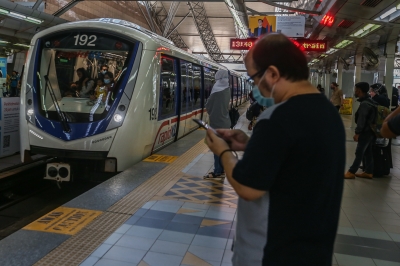 AR Rahman concertgoers rejoice: Bukit Jalil LRT station to stay open until 1am on Sunday