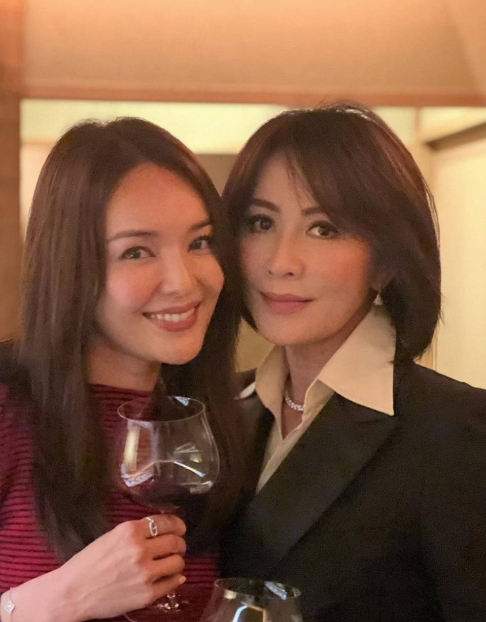 “Carina Lau Said I Look Like Song Hye Kyo!” Ex Mediacorp Actress Apple Hong On Getting Praised By The Hong Kong Star