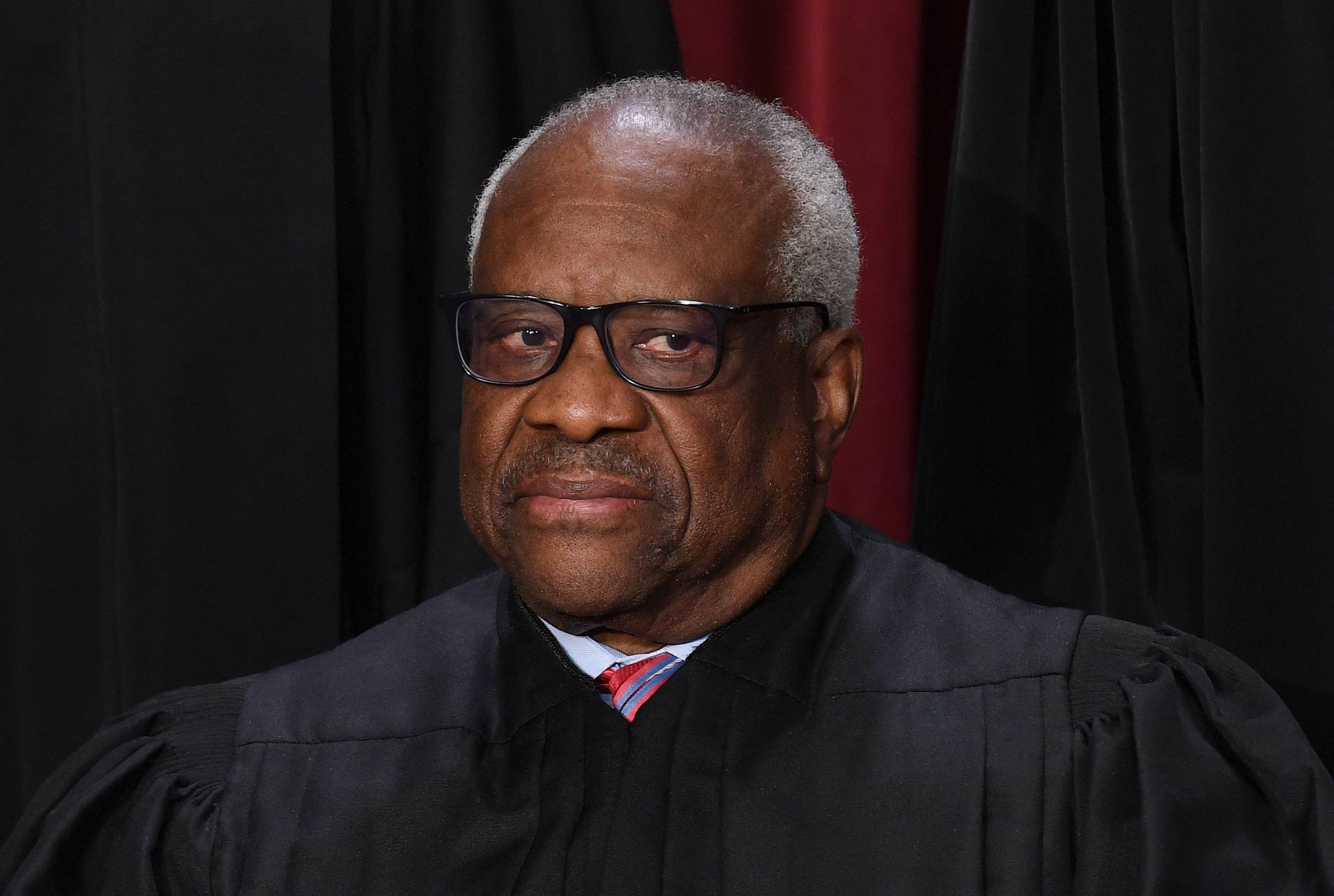 Clarence Thomas Reportedly Accepted Free Luxury Trips From A Billionaire GOP Donor, And Democrats Are Calling For An Investigation