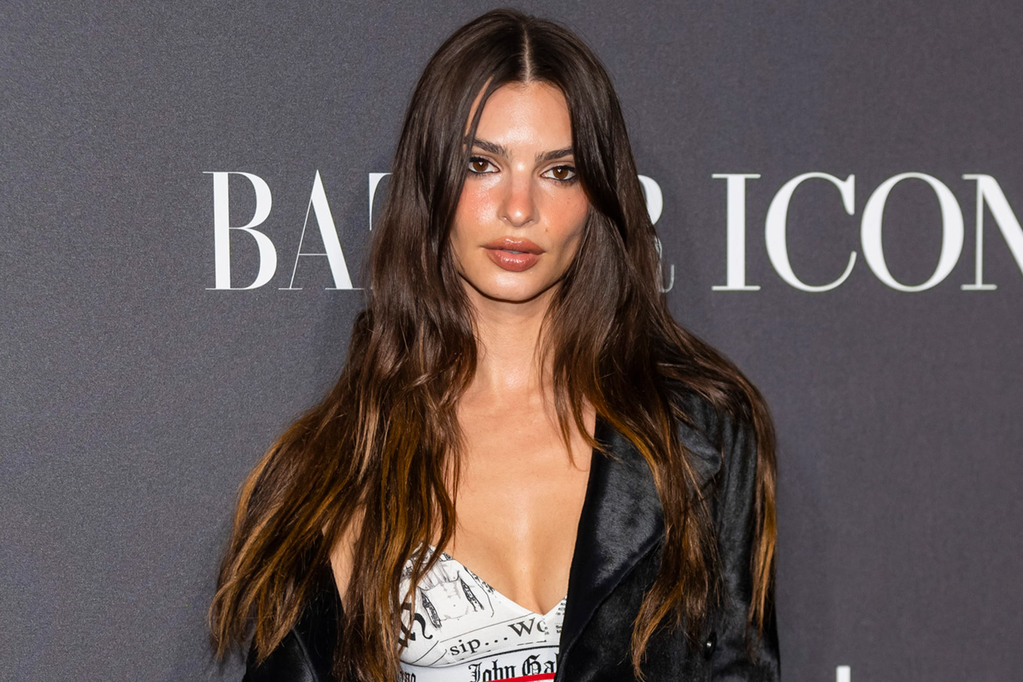 Emily Ratajkowski says she quit acting because 'Hollywood is f---ed up': 'I felt like a piece of meat'