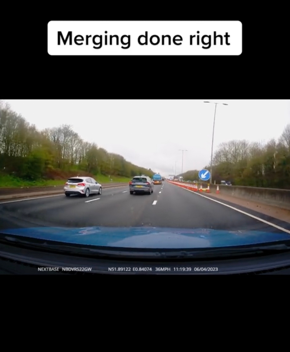 Man overtaking huge queue while obeying highway code is leaving people annoyed