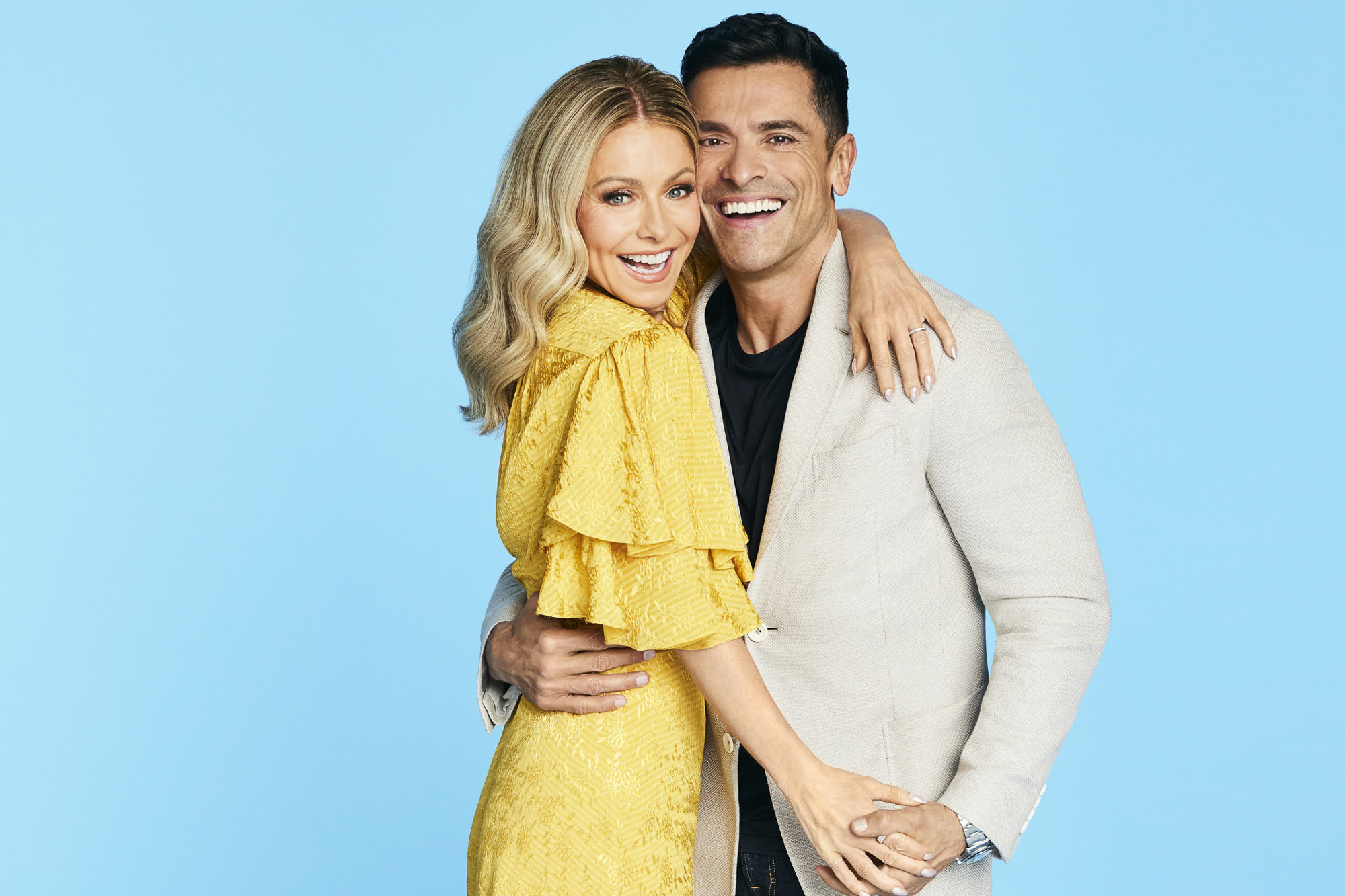 Kelly Ripa is 'always thinking about retiring,' even as she welcomes husband Mark Consuelos to Live