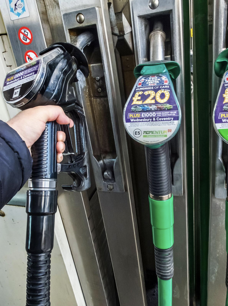 Can I Pay With Cash At Tesco Petrol Station