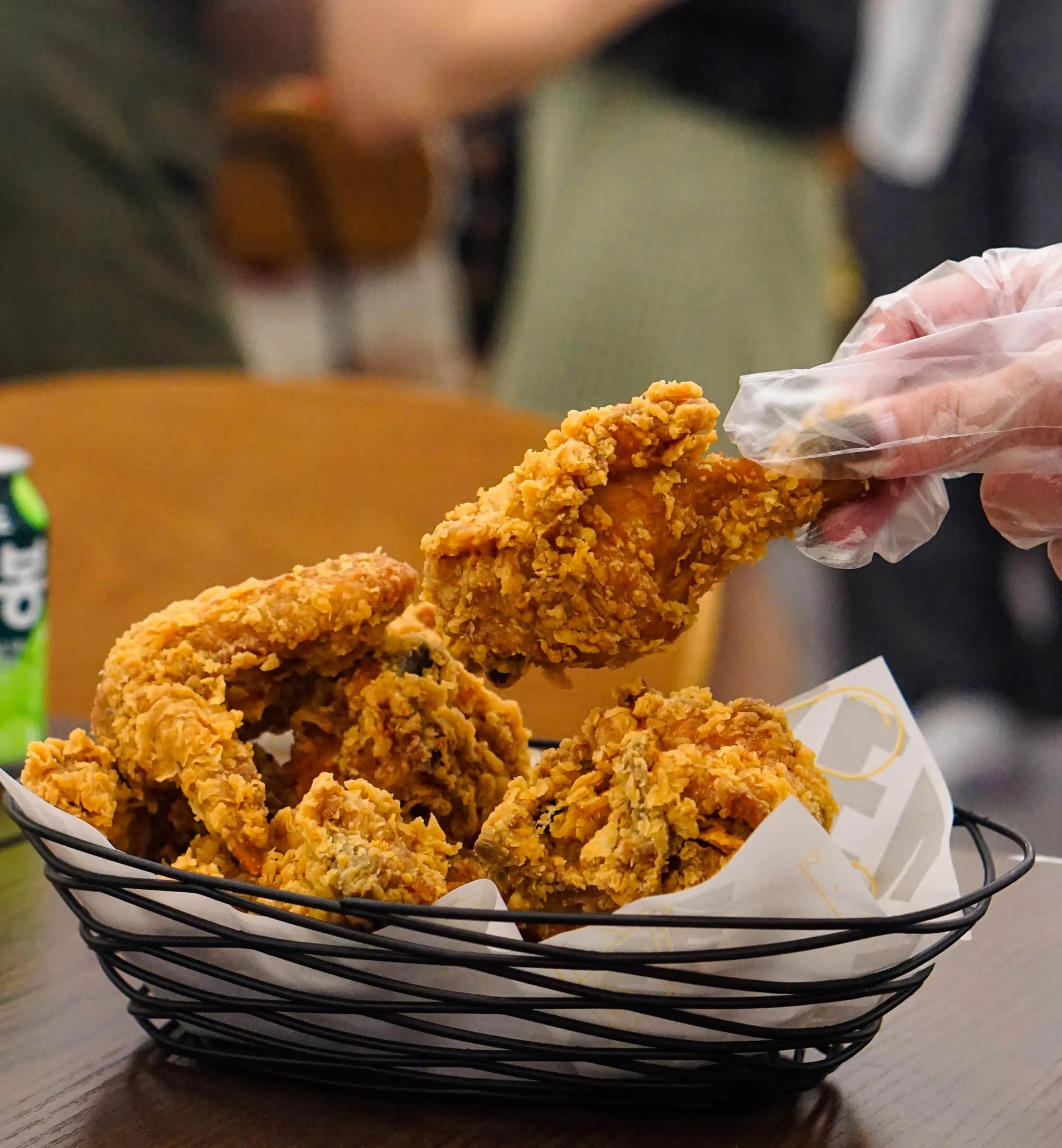 Famous Korean fried chicken chain BHC Chicken is finally in Singapore with crunchy Bburinkle chicken, oozy cheese balls & so much more