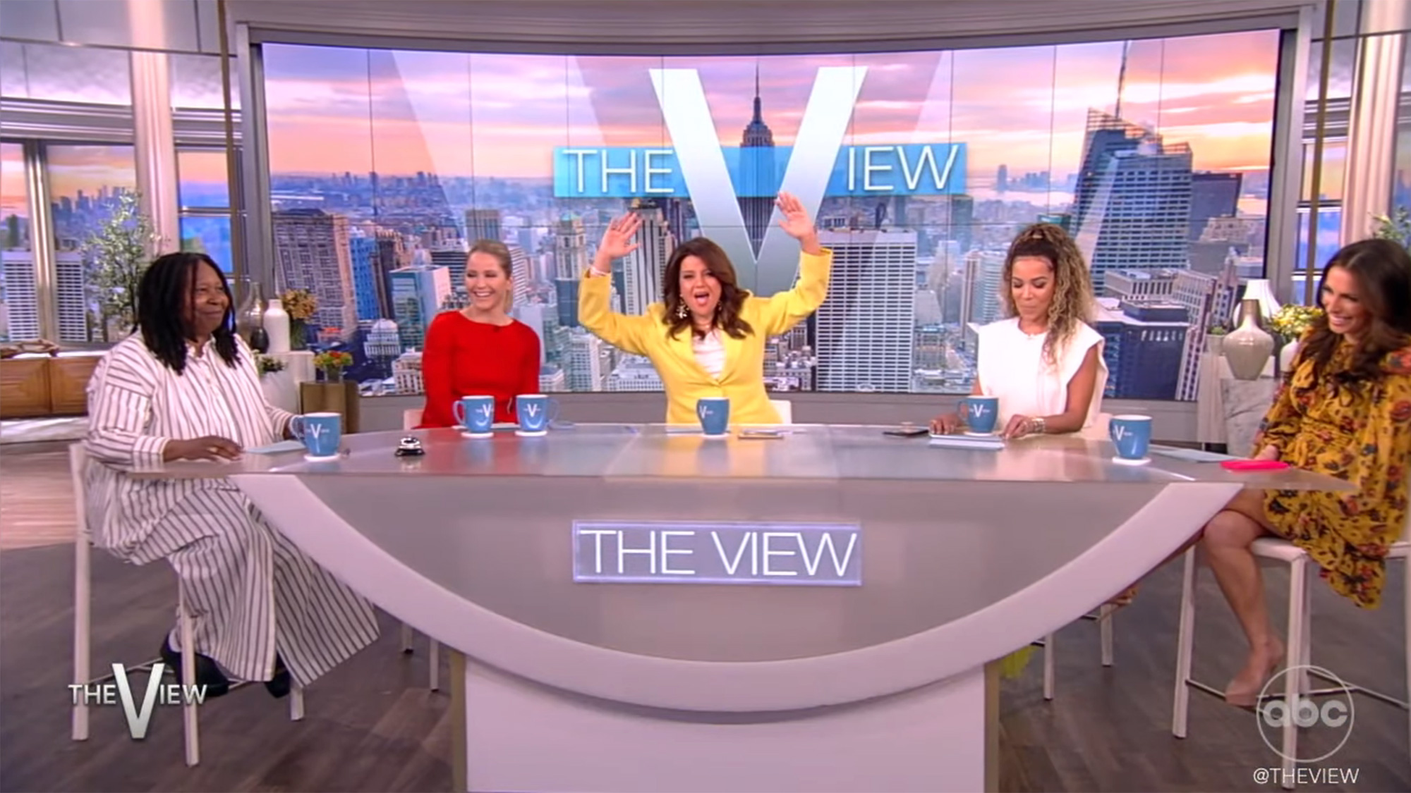 Watch The View cohosts lead wild audience sing-along celebrating Tucker Carlson's Fox News exit