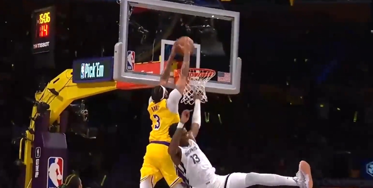 Anthony Davis Went Up And Over Jaren Jackson Jr. For One Of The Nastiest Dunks Of The Playoffs