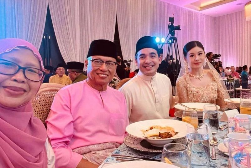 Najib and Rosmah’s son gets engaged