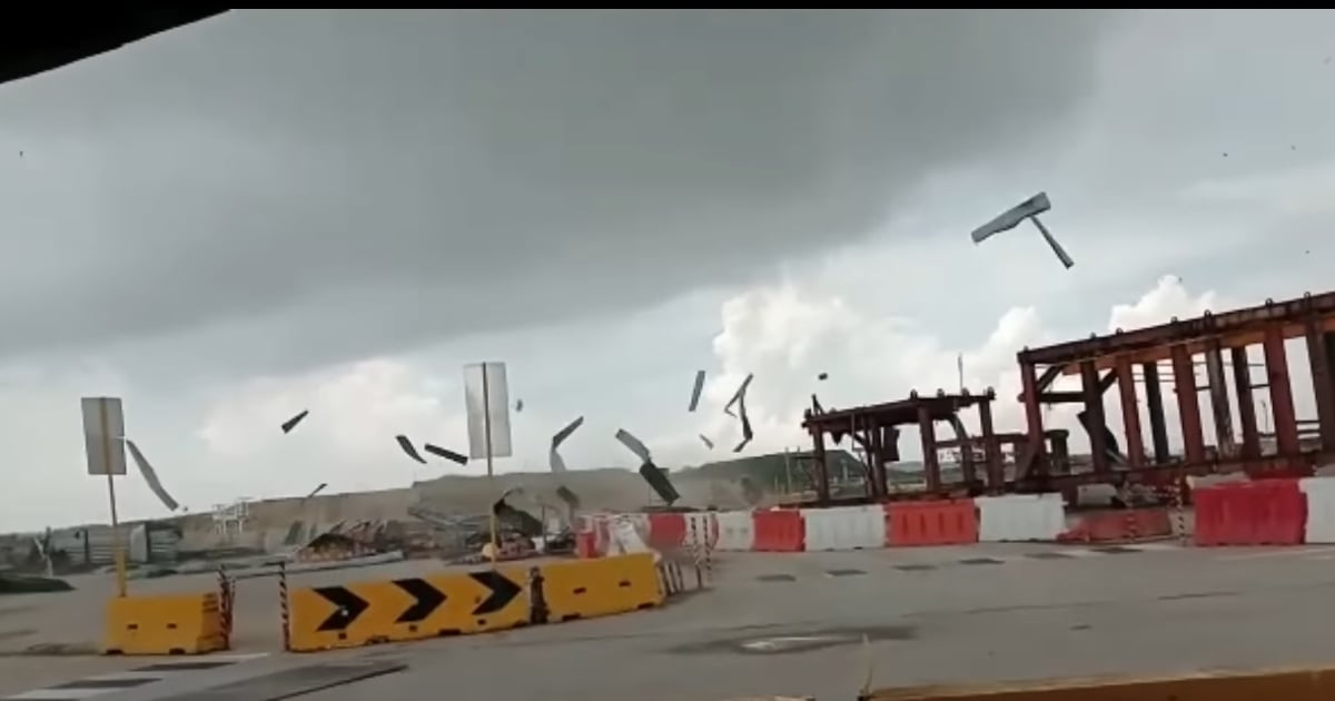 “Tornado” Spotted at Changi T5 Construction Site is an “Extremely Rare” Landspout