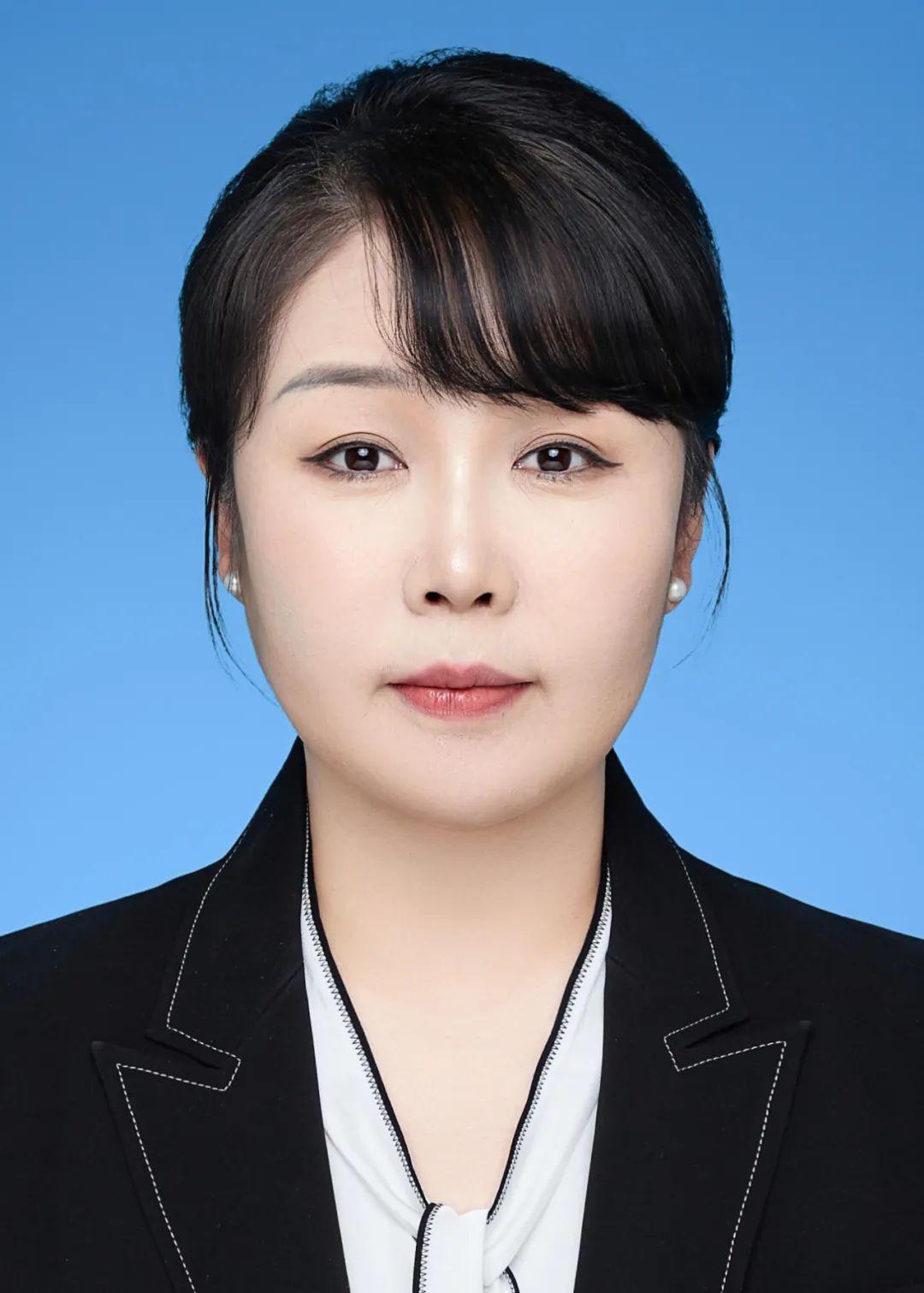 “80后”的她，已任自治区统战部副部长