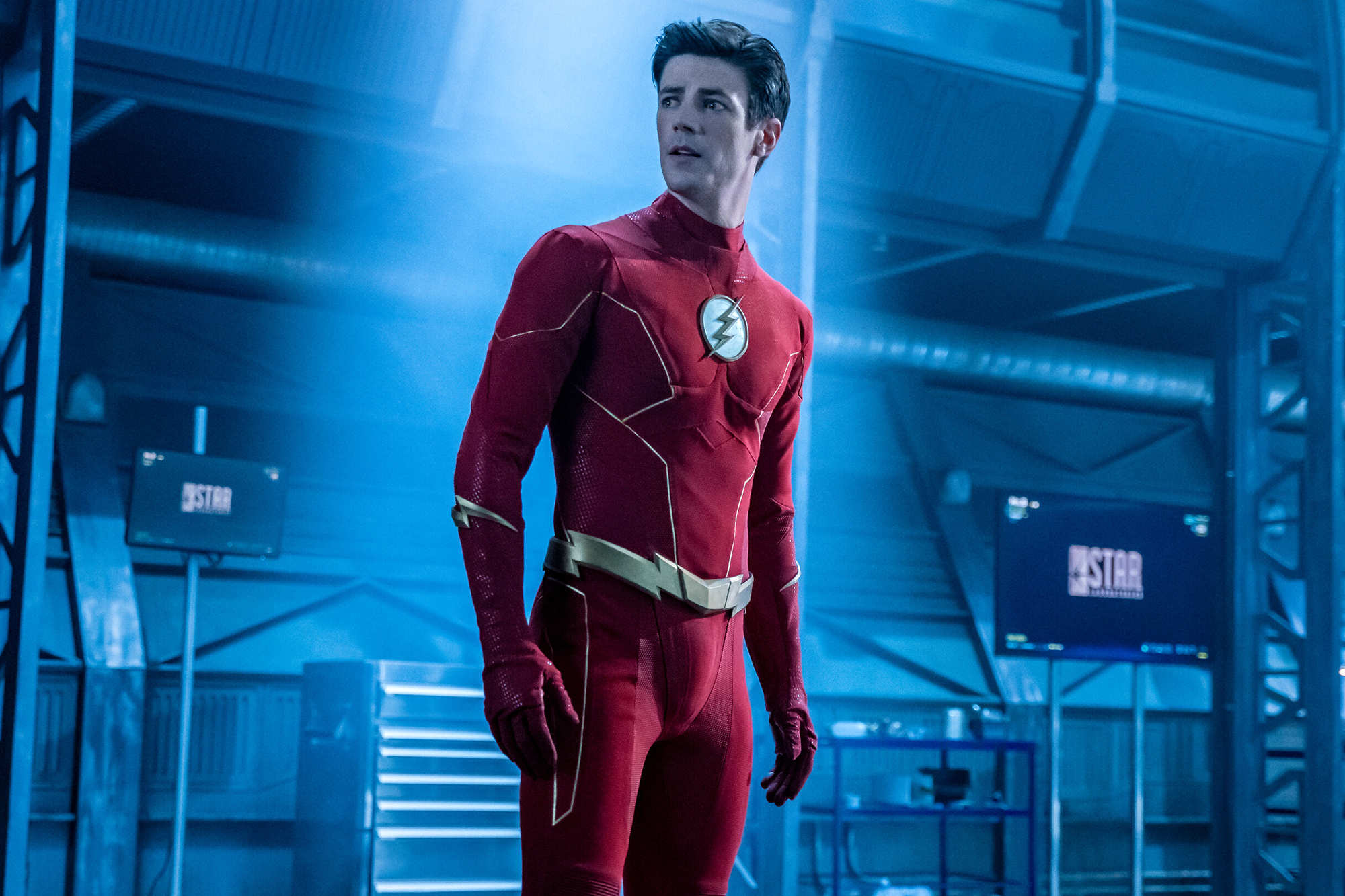 How Grant Gustin runs The Flash — and the Arrowverse — across the finish line 