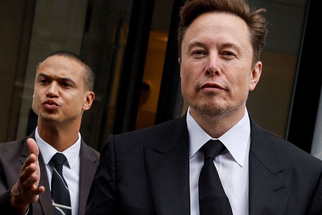 Elon Musk praises ‘great’ anti-victimhood presidential campaign ad from GOP Sen. Tim Scott