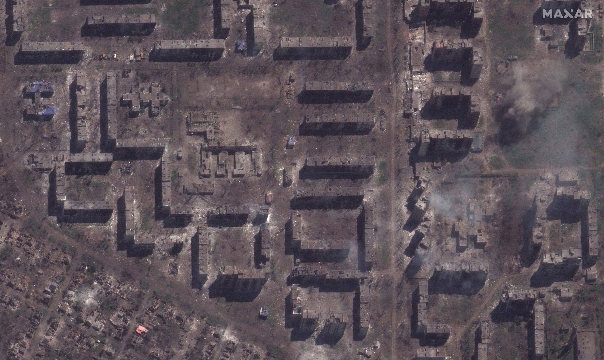 New satellite images show how Bakhmut has been blasted to a smouldering ruin