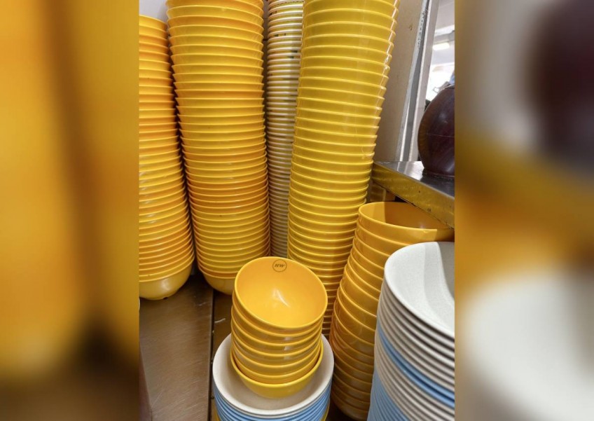 Dessert stall at Marine Parade charges $2.60 for empty bowl, diner finds it unreasonable