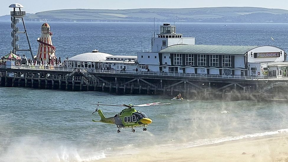 Bournemouth Beach Boat Operations Suspended After Deaths Nestia 5828