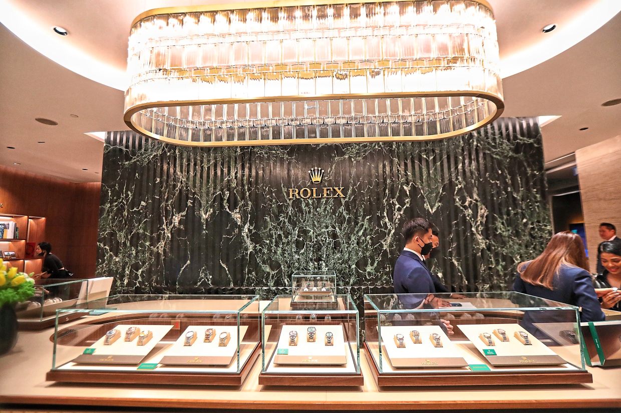 Rolex's new boutique space in Suria KLCC is bigger and better than ever