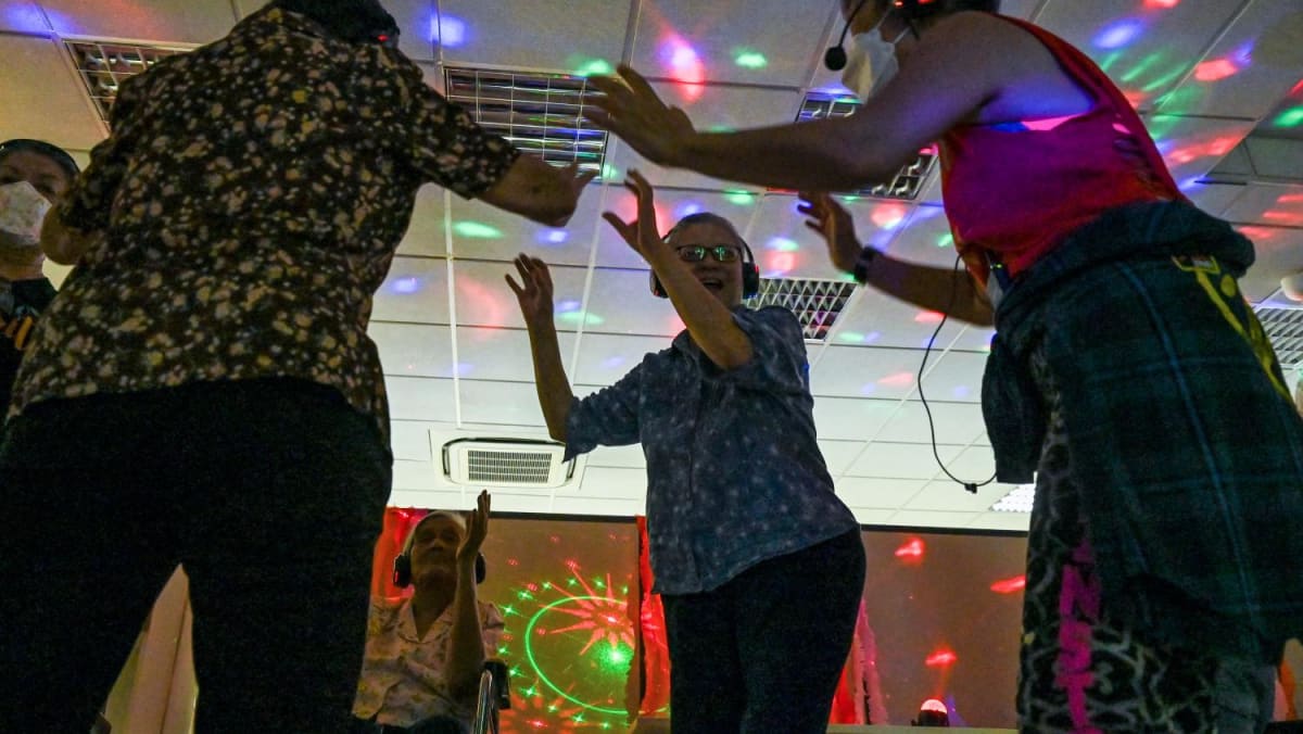 Singaporeans with dementia find their groove at silent disco