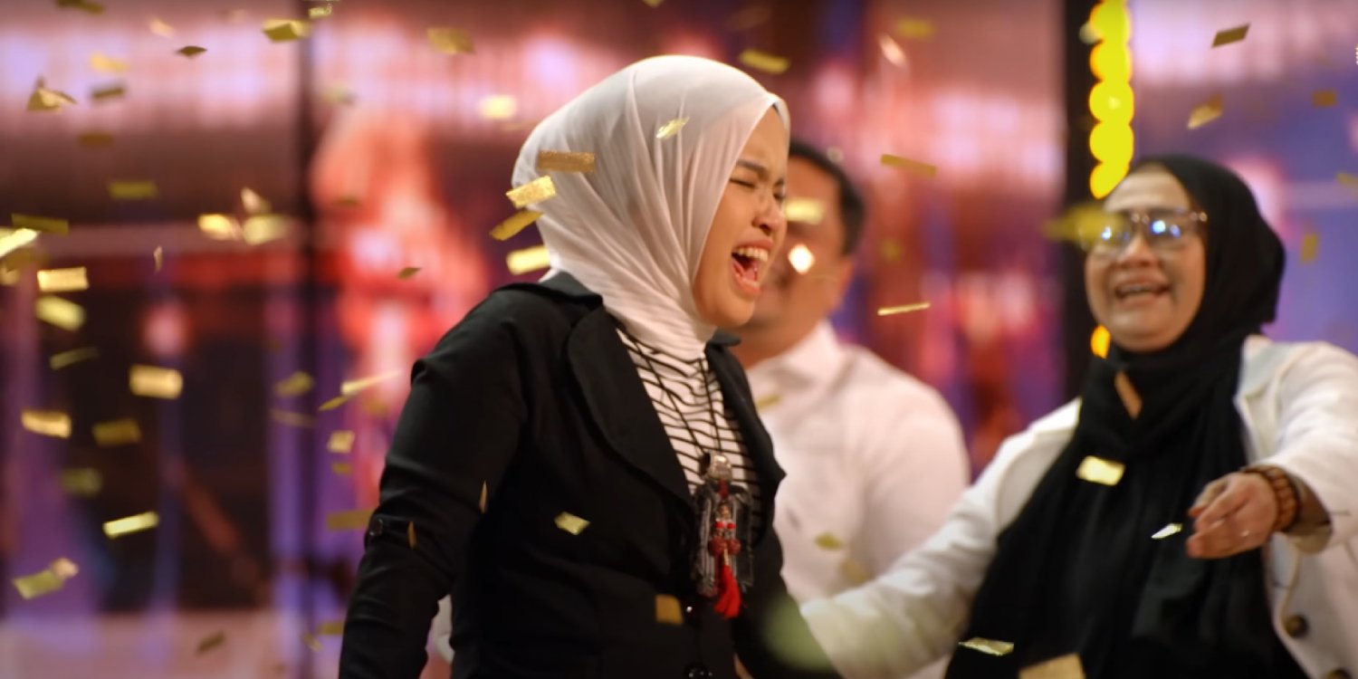 17-Year-old blind singer from Indonesia gets golden buzzer from simon cowell on ‘America’s got talent’