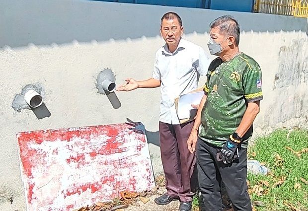 Eateries diverting wastewater into Kepong park