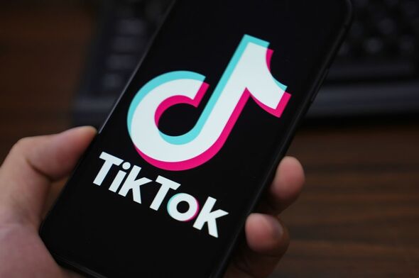 16-year-old girl dies attempting TikTok 'scarf game' challenge