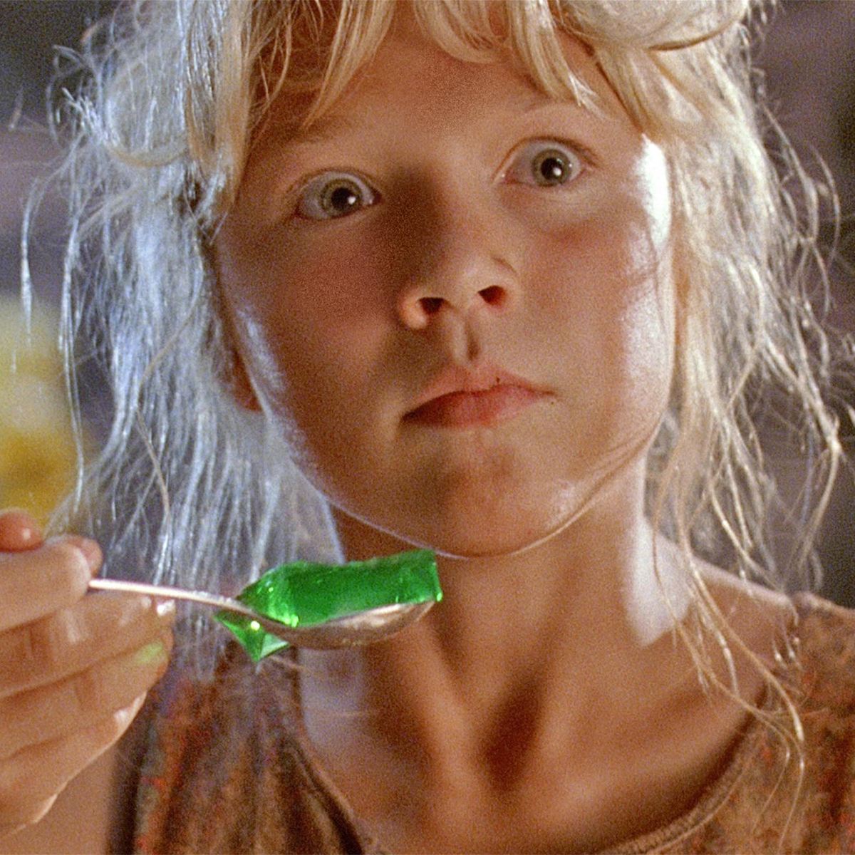 Jurassic Park Actress Ariana Richards Recreates Iconic Green Jello Scene 30 Years Later