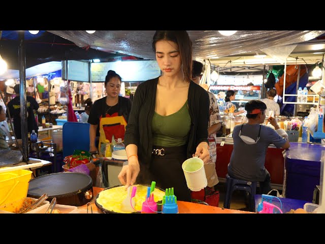 The Queen of Street Food in Laos - Famous Omelette Lady