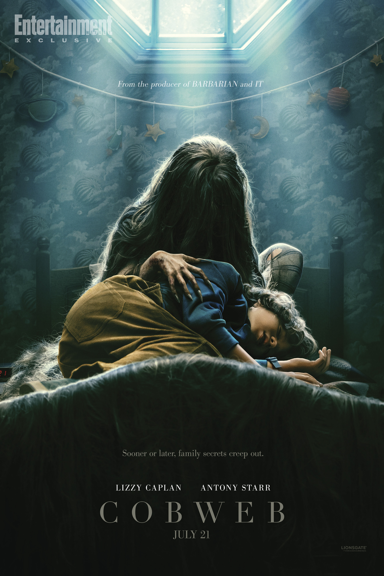 Lizzy Caplan and The Boys' Antony Starr are nightmarish parents in Cobweb trailer