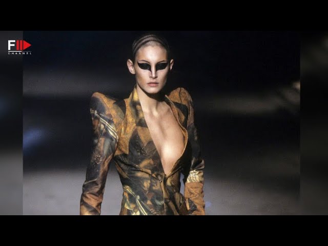 Vintage in Pills ALEXANDER MCQUEEN Fall 1997 - Fashion Channel