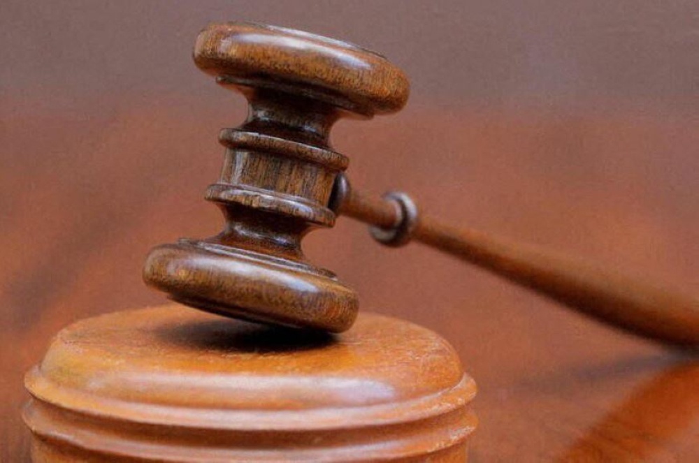 Desperate mum jailed for stealing groceries freed after six days as High Court slashes sentence