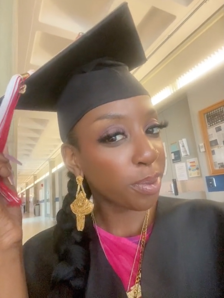 NYC college grad says viral mic drop justified because she’s ‘black woman in America’: ‘I am always in the right’