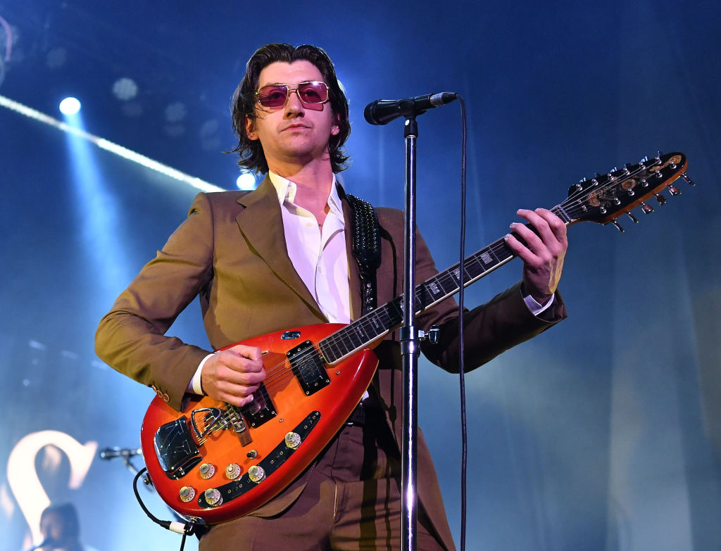 Alex Turner’s girlfriend heads to Glastonbury – so it may be good news for Arctic Monkeys fans