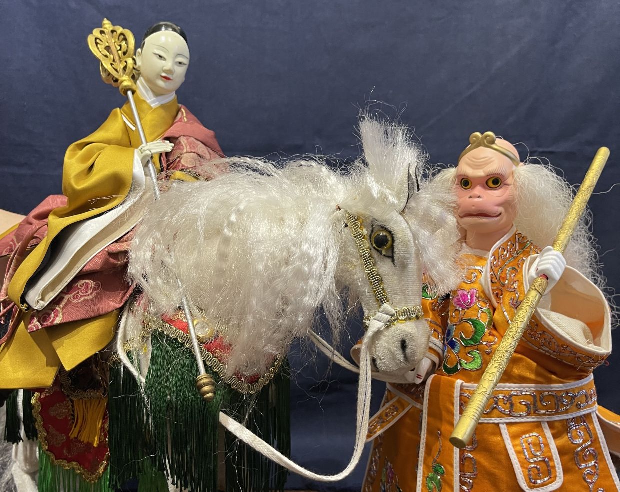 The meeting of glove puppet and marionette theatre traditions in Penang